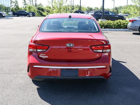 Used 2021 Kia Rio S FWD image 5