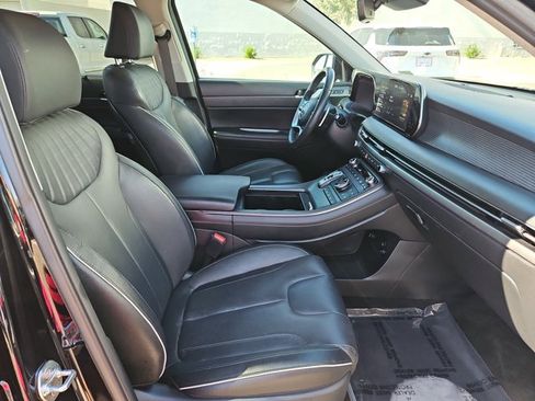 Used 2024 Hyundai Palisade Limited AWD/4WD image 29