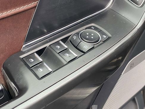 Used 2023 Ford F150 Lariat image 15