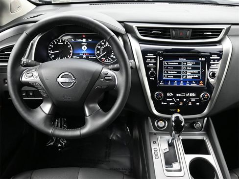 Used 2024 Nissan Murano SL image 7