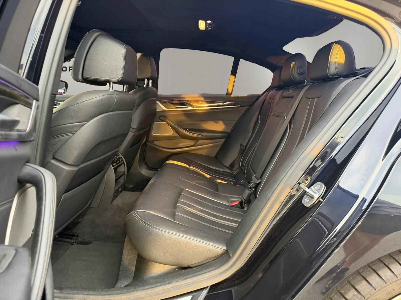 Used 2017 BMW 540i RWD image 33