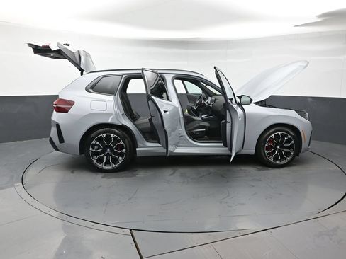 Used 2025 BMW X3 M50 w/ Premium Package AWD/4WD image 54