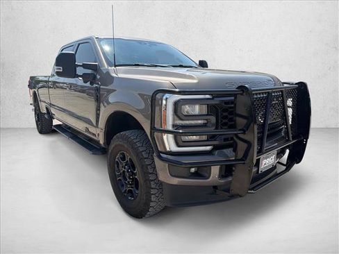 Used 2023 Ford F250 XLT w/ XLT Premium Package AWD/4WD image 7