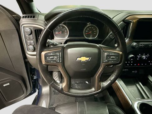 Used 2021 Chevrolet Silverado 1500 High Country w/ Technology Package image 14
