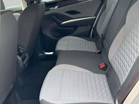 Used 2025 Volkswagen Tiguan S w/ 18" Wheel Package FWD image 8