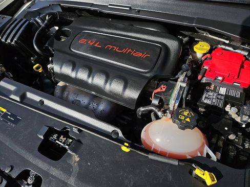 Used 2020 Jeep Compass Limited image 28