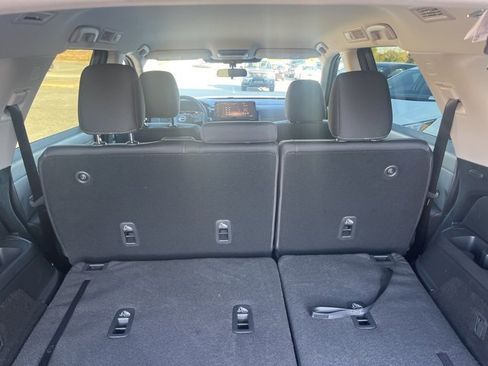 New 2026 Nissan Pathfinder SV image 27