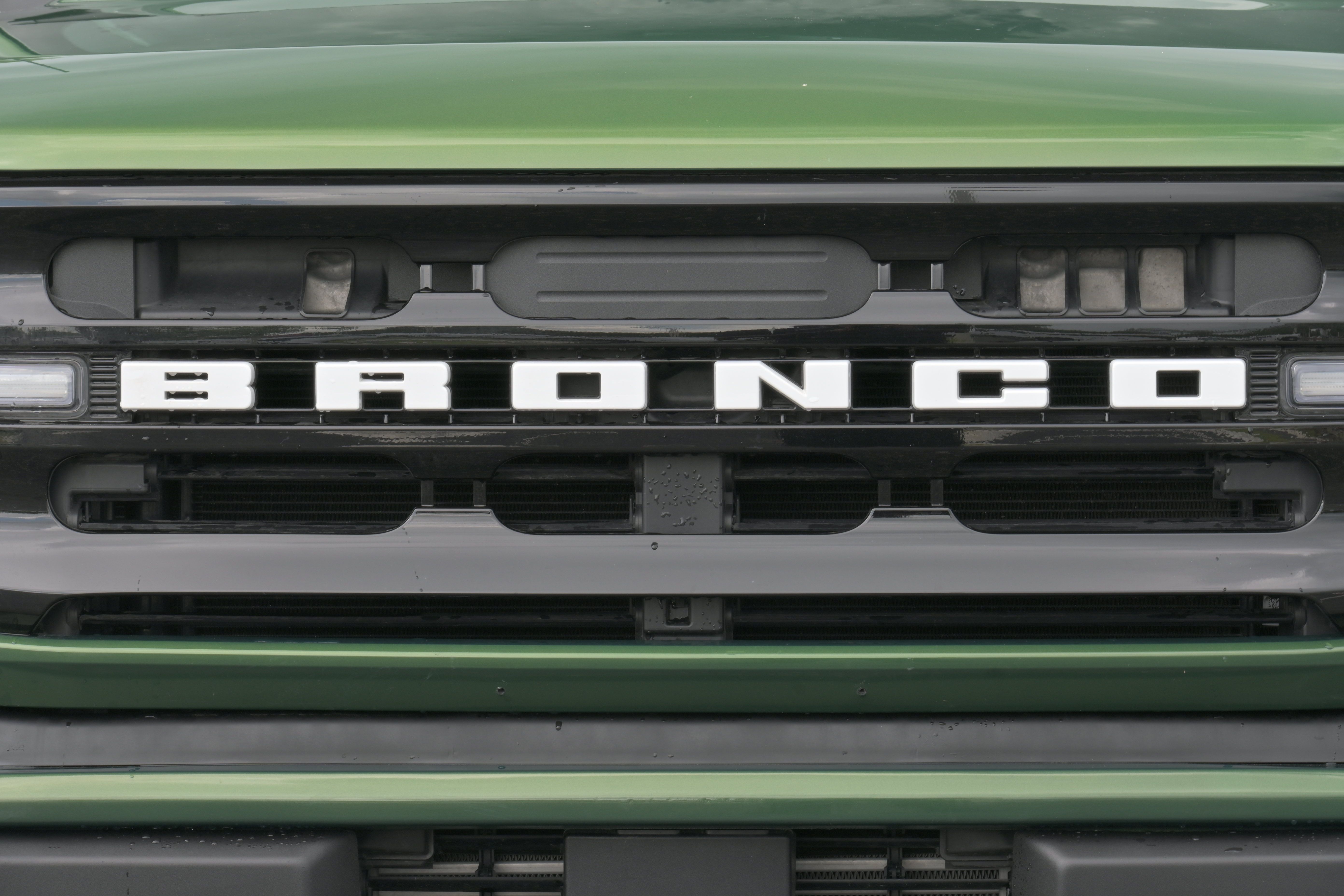 Used 2025 Ford Bronco Outer Banks AWD/4WD image 45