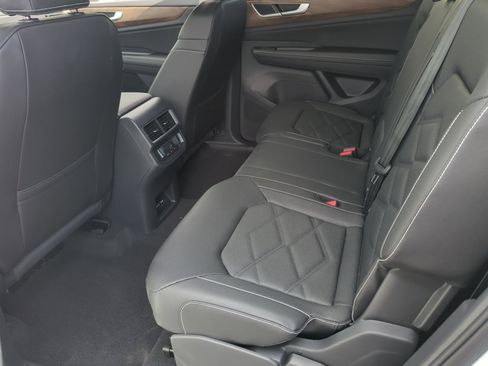 New 2026 Volkswagen Atlas SE image 17