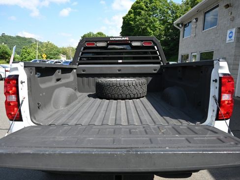 Used 2016 Chevrolet Silverado 1500 LT w/ All Star Edition AWD/4WD image 10