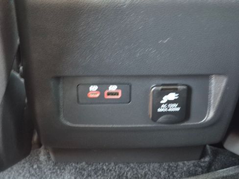 Used 2023 Nissan Frontier SV w/ Technology Package AWD/4WD image 25