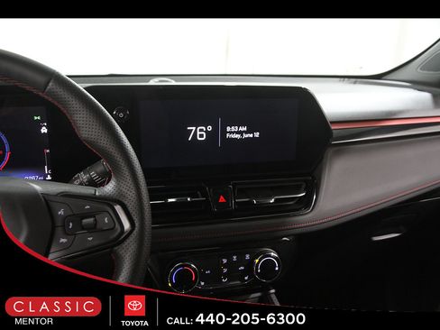 Used 2025 Chevrolet TrailBlazer RS w/ Driver Confidence Package AWD/4WD image 9