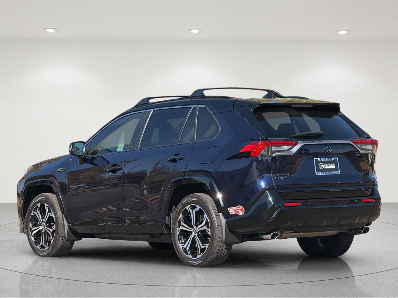 Used 2023 Toyota RAV4 XSE w/ Premium Package AWD/4WD image 4