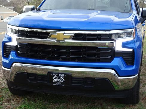 Used 2025 Chevrolet Silverado 1500 LT image 25