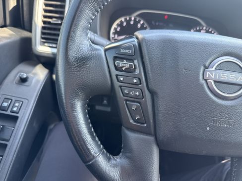 Used 2023 Nissan Frontier SV w/ SV Premium Package AWD/4WD image 4
