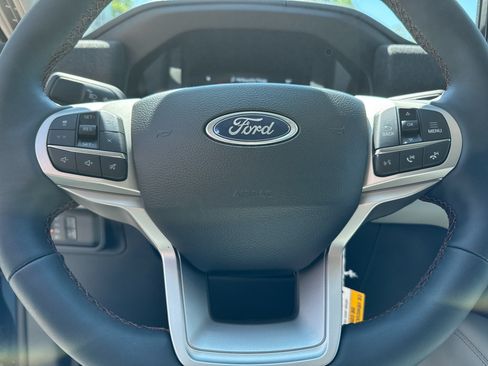 New 2026 Ford Explorer Active w/ Active Comfort Package AWD/4WD image 19