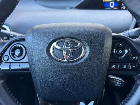Certified 2021 Toyota Prius Prime Limited FWD image 23