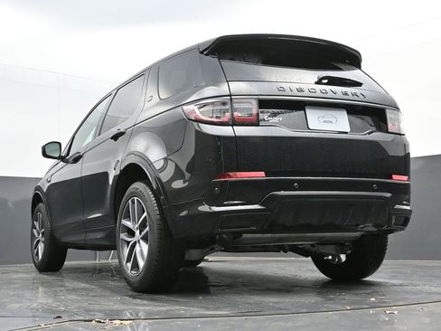 Used 2025 Land Rover Discovery Sport Dynamic SE image 30