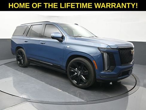 Used 2025 Cadillac Escalade Sport Platinum w/ LPO, Floor Liner Package image 8