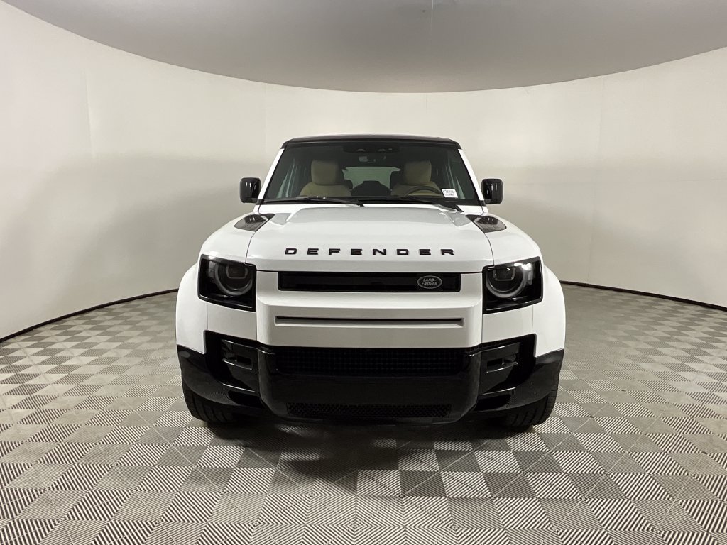 New 2026 Land Rover Defender 130 X-Dynamic SE AWD/4WD image 9