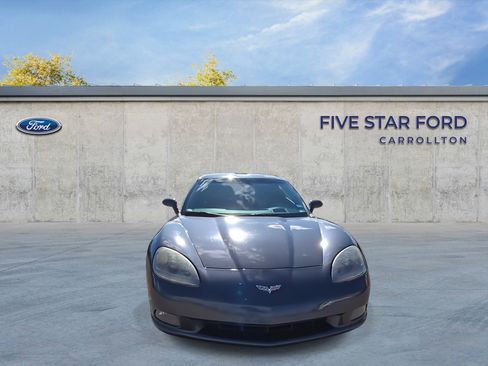 Used 2009 Chevrolet Corvette Coupe w/ Preferred Equipment Group image 3