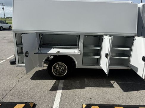 Used 2022 Ford Transit 350 RWD image 14