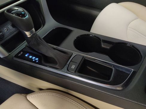 Used 2015 Hyundai Sonata SE image 26