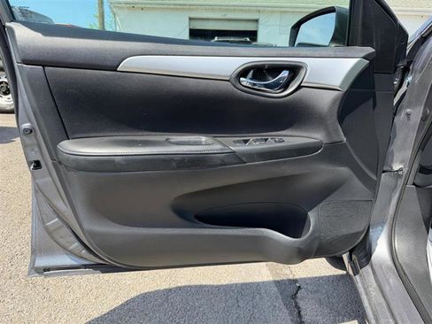 Used 2019 Nissan Sentra S FWD image 24