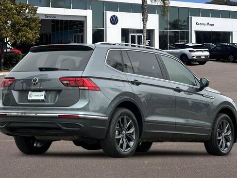 Used 2023 Volkswagen Tiguan SE FWD image 4