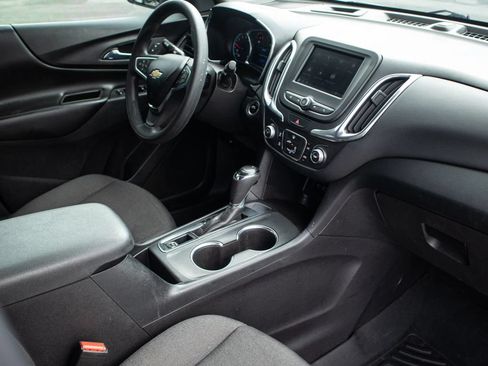 Used 2020 Chevrolet Equinox LT FWD image 15