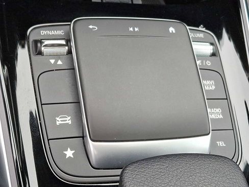 Certified 2023 Mercedes-Benz GLB 250 4MATIC image 20