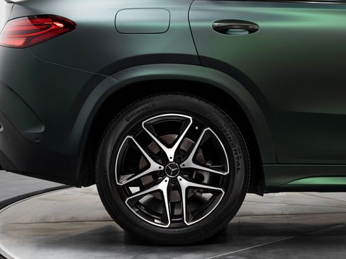 Used 2024 Mercedes-Benz GLE 53 AMG 4MATIC Coupe image 18