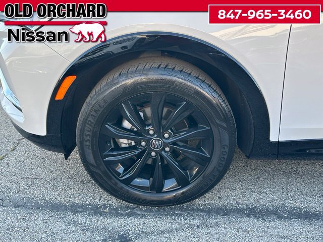 Used 2024 Buick Envista Sport Touring w/ Convenience I Package FWD image 11