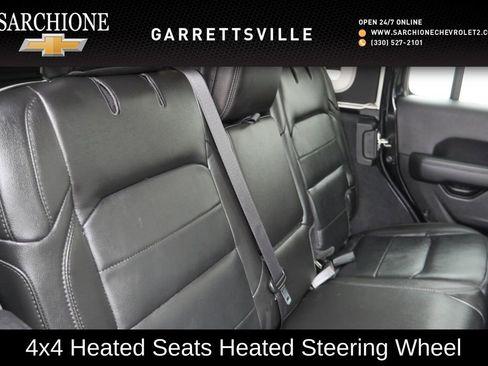 Used 2023 Jeep Wrangler Altitude image 23