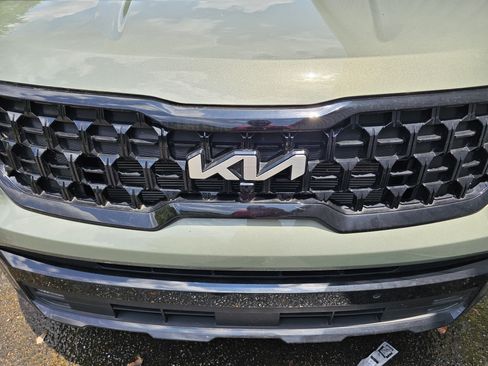 Used 2024 Kia Telluride SX Prestige X-Pro AWD/4WD image 3