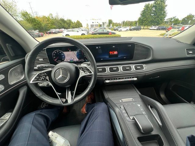 Used 2024 Mercedes-Benz GLE 450e 4MATIC image 12