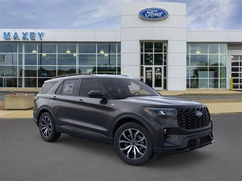 New 2026 Ford Explorer ST-Line image 30