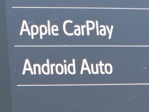 Used 2021 Toyota Tacoma SR image 3