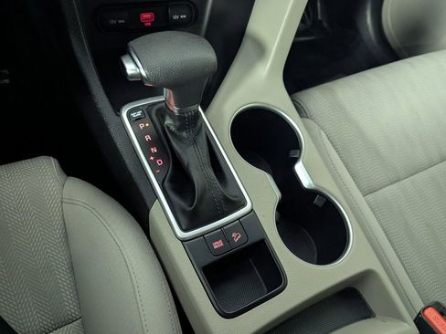 Used 2022 Kia Sportage LX image 22