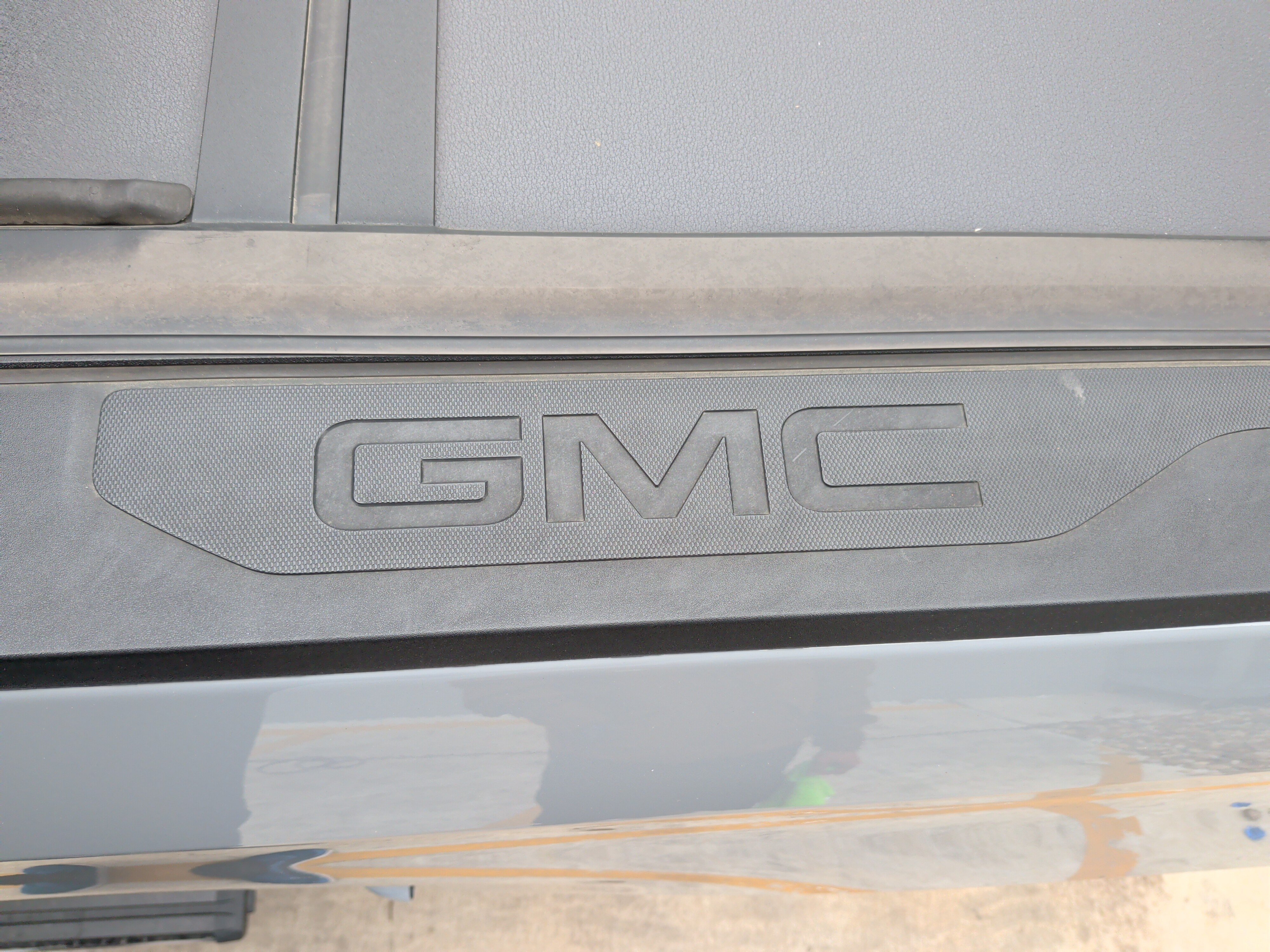 Used 2024 GMC Sierra 1500 Denali w/ Denali Reserve Package AWD/4WD image 39