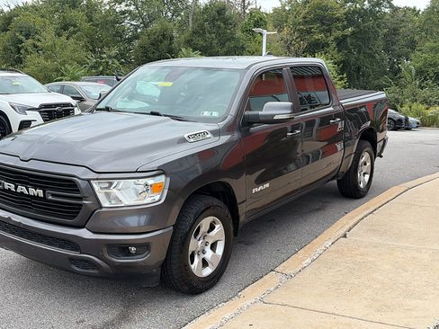 Used 2020 RAM 1500 Big Horn AWD/4WD image 1