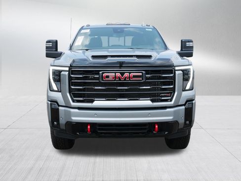 New 2026 GMC Sierra 3500 AT4 w/ AT4 Premium Plus Package AWD/4WD image 8