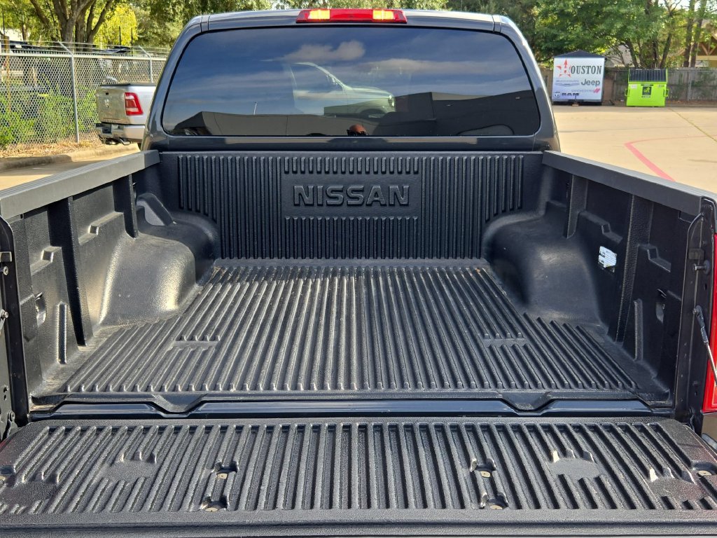 Used 2013 Nissan Frontier SV RWD image 26