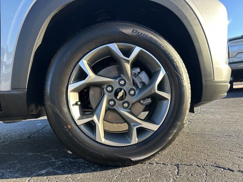 New 2026 Chevrolet Trax LT w/ Driver Confidence Package image 14