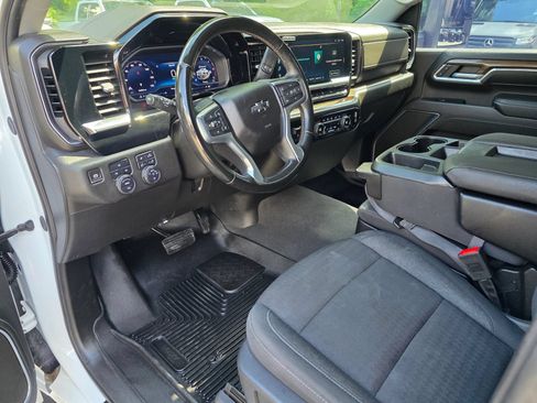Used 2024 Chevrolet Silverado 3500 LT w/ Z71 Sport Edition AWD/4WD image 13