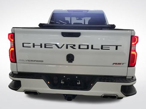 Used 2021 Chevrolet Silverado 1500 RST w/ True North Edition Plus AWD/4WD image 9