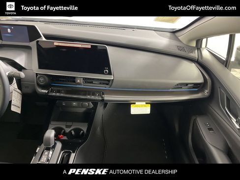 Used 2026 Toyota Prius Plug-In Hybrid FWD image 14