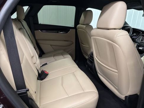 Used 2017 Cadillac XT5 FWD image 23