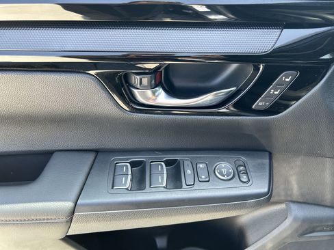 Used 2025 Honda CR-V Sport Touring image 15
