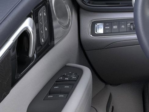 New 2026 Buick Enclave Avenir w/ Super Cruise Package FWD image 23